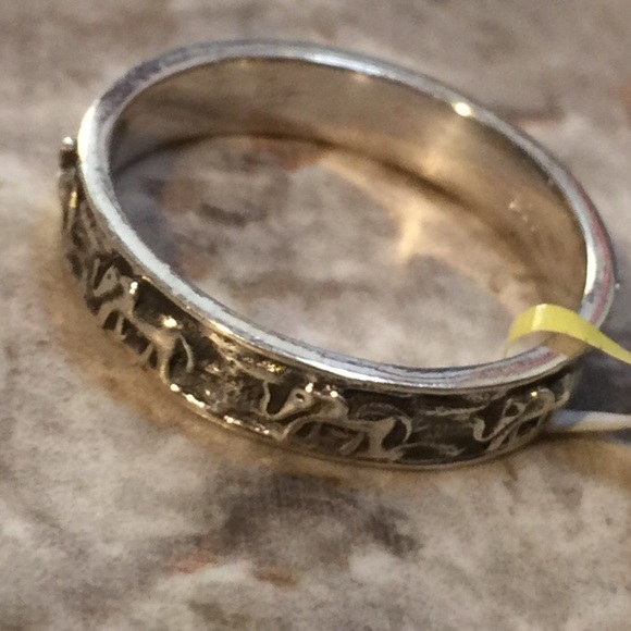 🐘Sterling Silver Elephant Band Ring - Picture 2 of 5